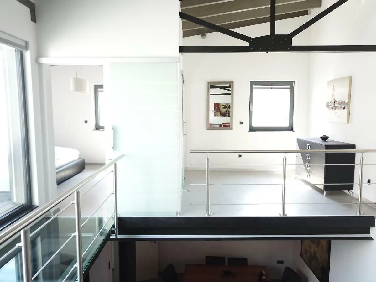 The Fountain Loft - 170Sqm Villa Dortmund 0*,